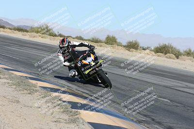 media/Dec-01-2025-Moto Forza (Mon) [[2daa91e15f]]/1-Advanced Group/Session 4 (Turn 10 Inside)/